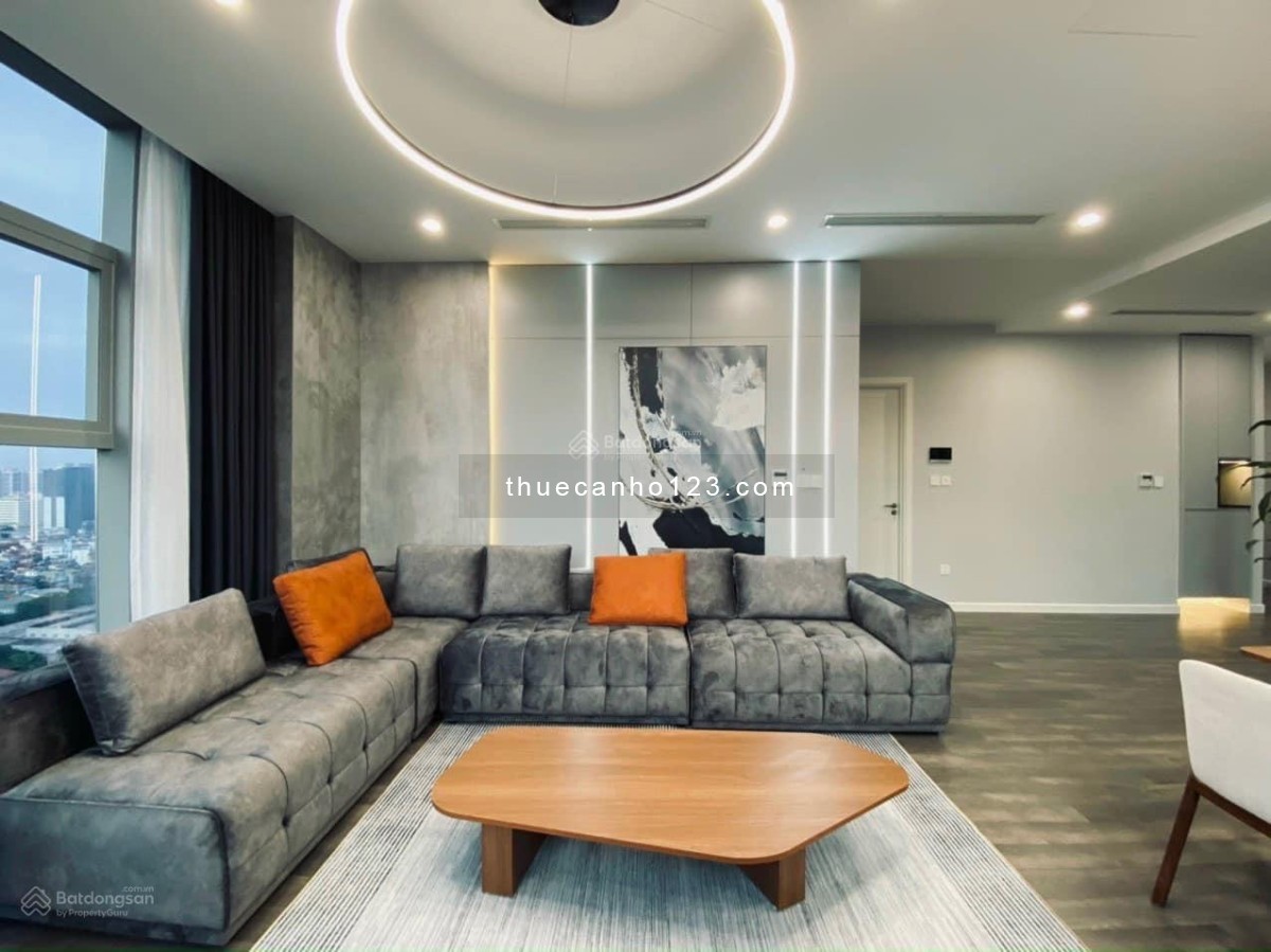 Cho thuê căn hộ Vinhomes Nguyễn Chí Thanh 150m2, 3PN, full đồ, giá: 24triệu - Ảnh 1