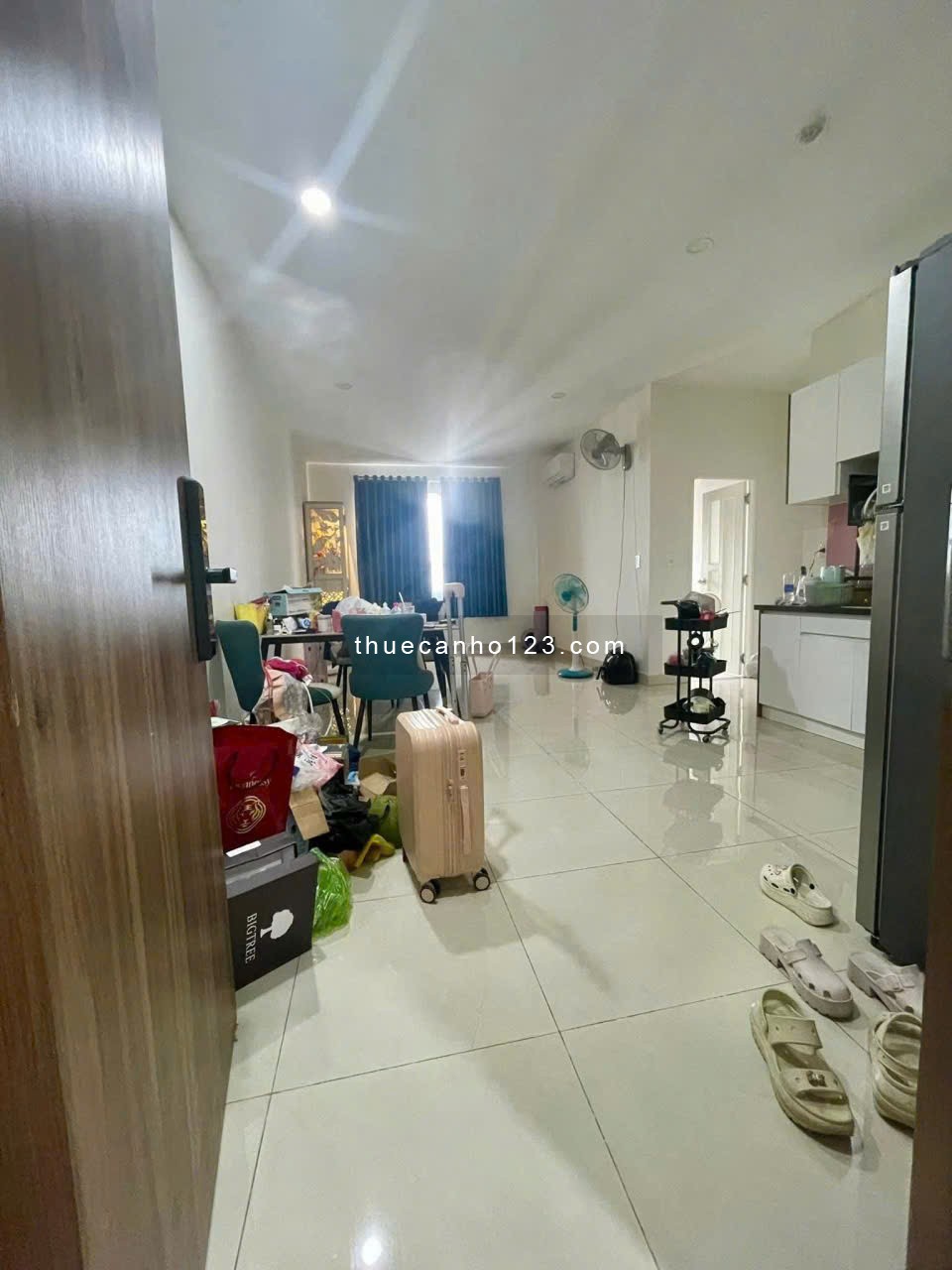 Chung cư Screc Tower, Coopmart Trường Sa, Q3: 100m2, 3p ngủ, 15triệu - Ảnh 2