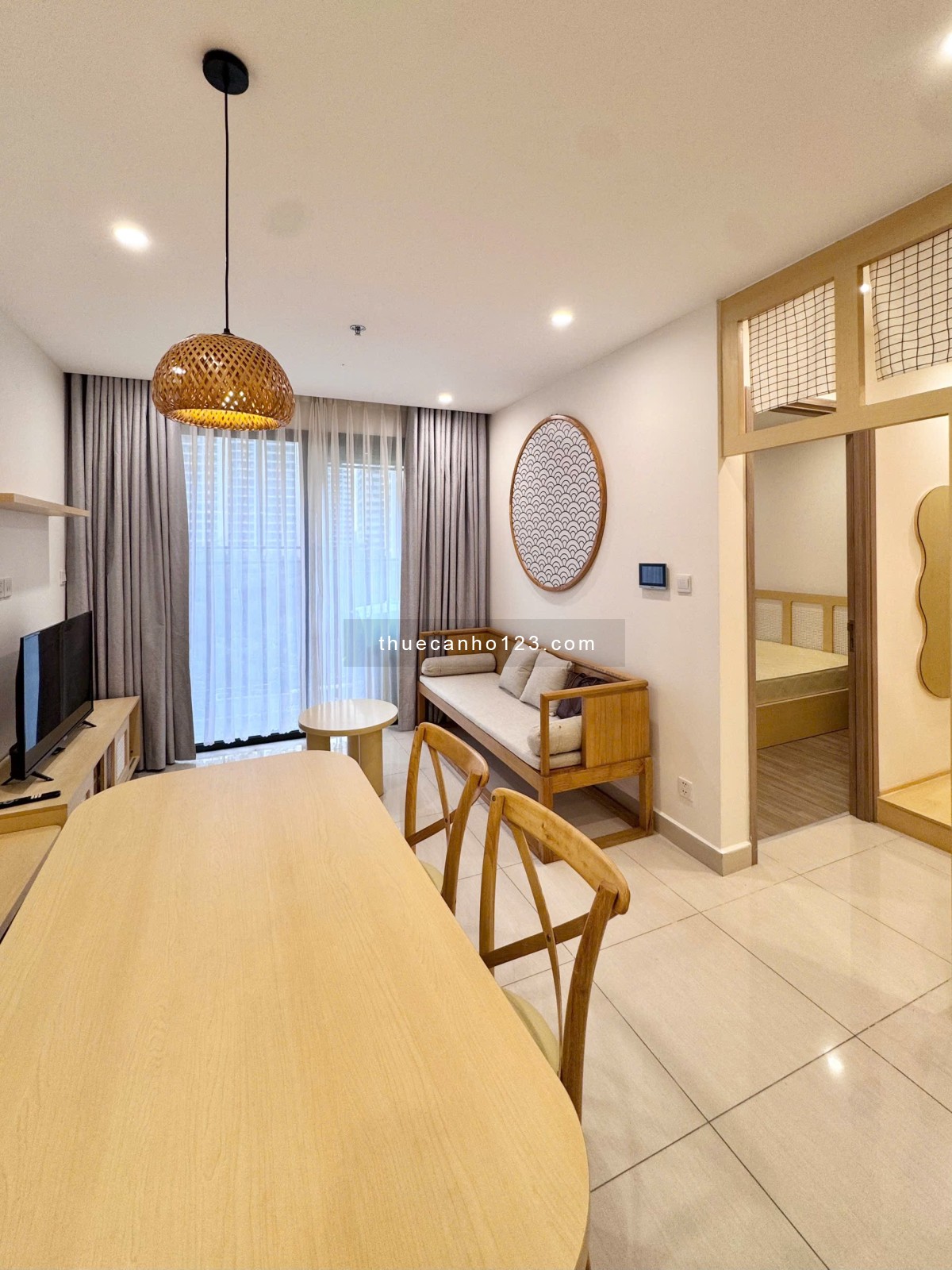 Cho thuê căn hộ full nội thất đẹp Vinhomes Grand Park - Ảnh 1