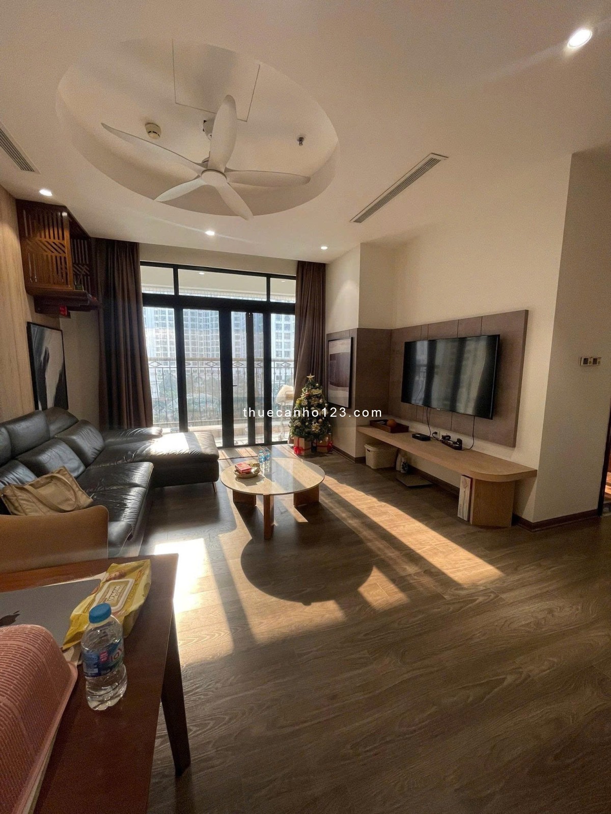 Cho thuê căn hộ 2PN tòa R2 Royal City, Full nội thất, 2x triệu, nhận nhà ngay - Ảnh 4