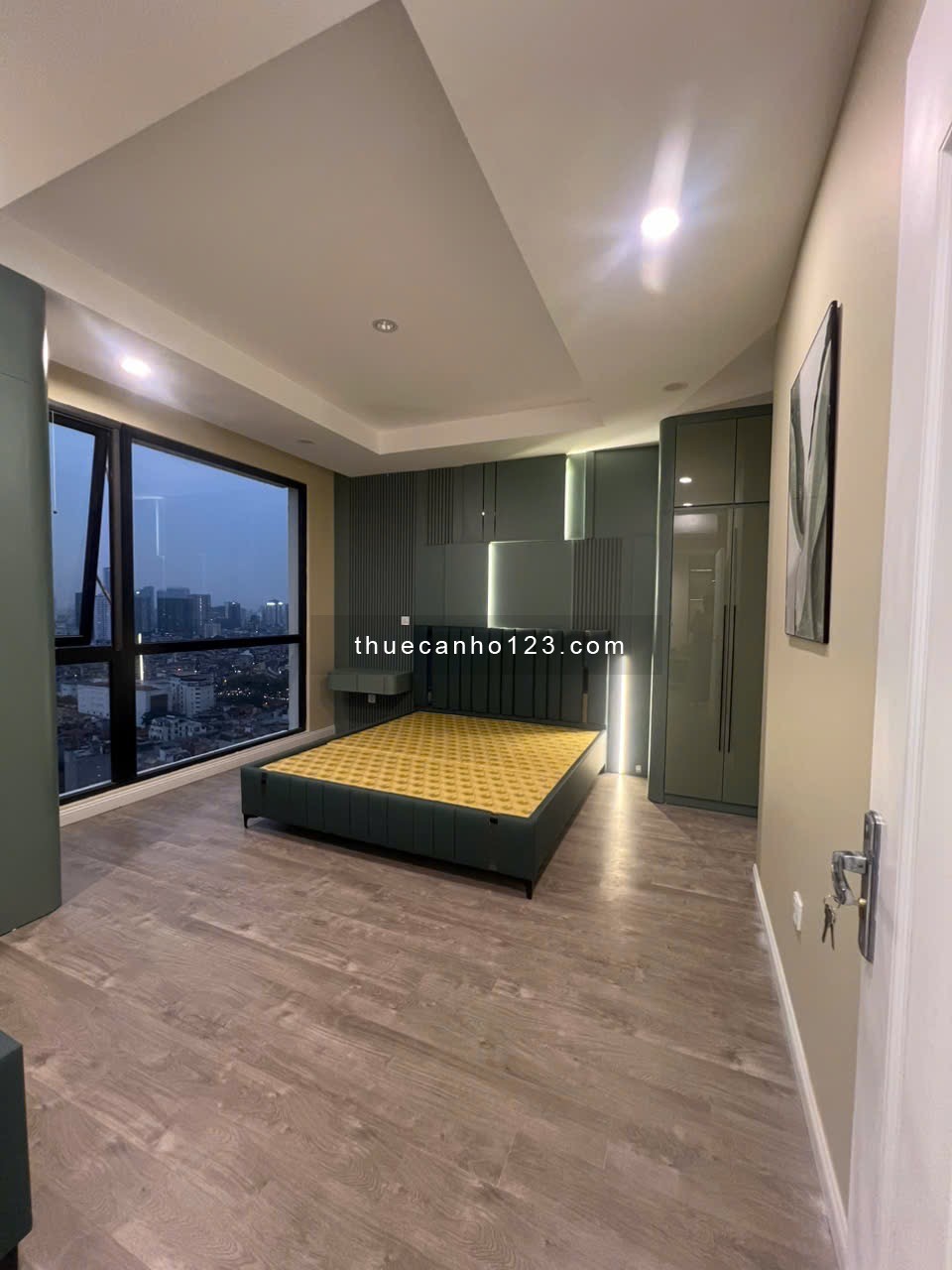 Cho thuê gấp căn họ CC Royal City tòa R1 109m2 2 ngủ giá tốt chỉ 2x triệu/tháng - Ảnh 3