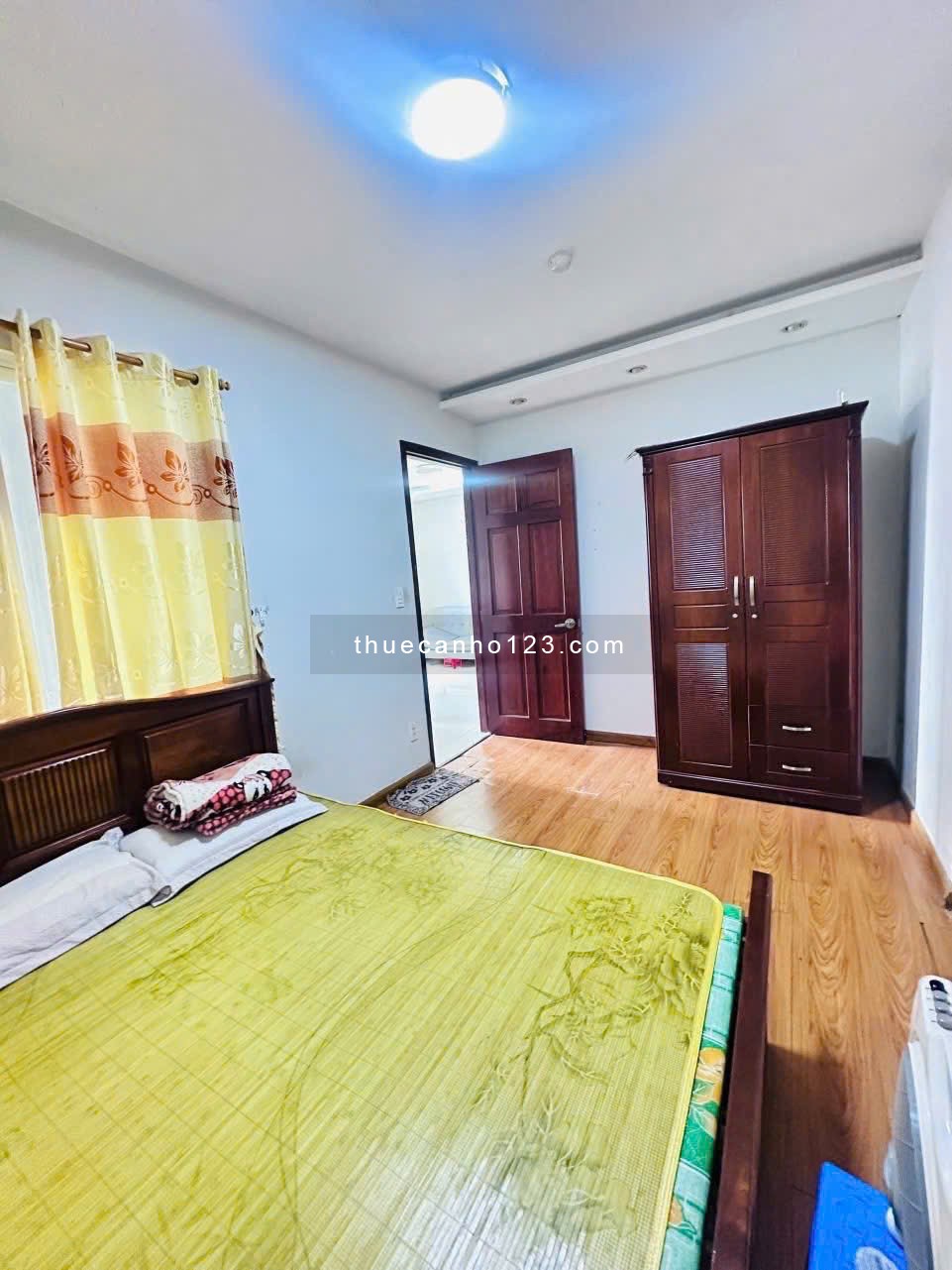Chung cư Đặng Văn Ngữ, Phú Nhuân: 100m2, 3p ngủ, ban công, 15tr - Ảnh 2