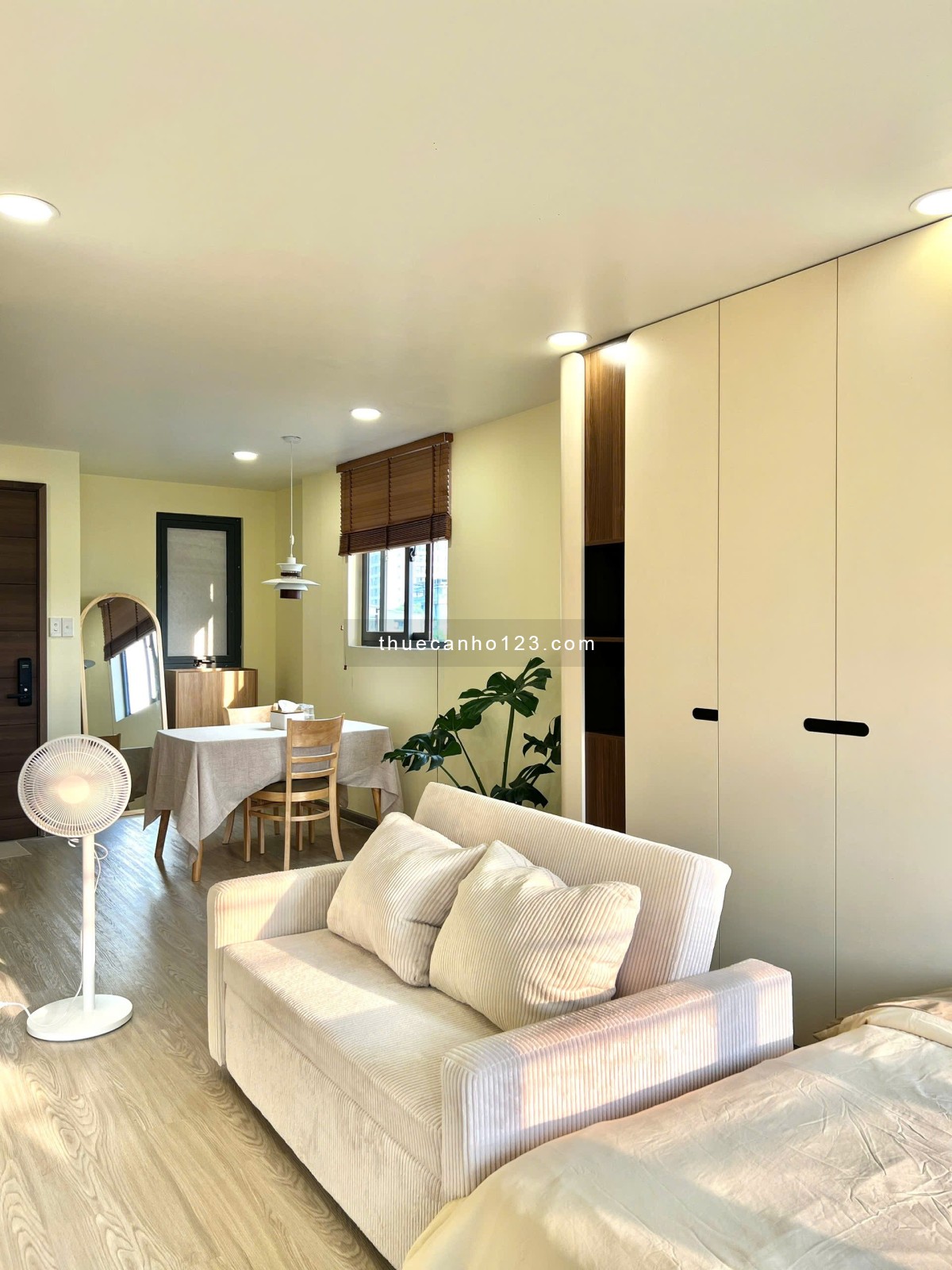 Cho Thuê Căn 1 Phòng Ngủ + Khu Bếp Đứng Siêu Rộng Ngay Khu Sân Bay, Tân Bình - Ảnh 2