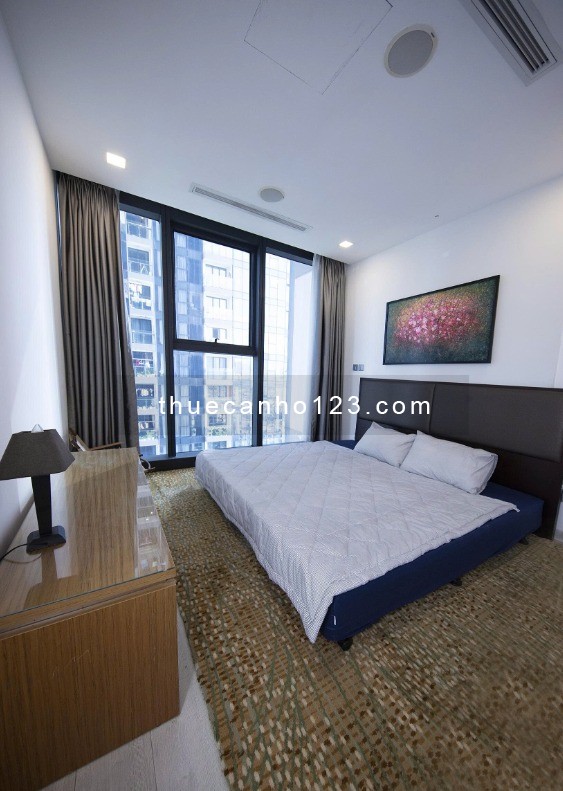 Cho thuê Vinhomes Golden River 2PN 78m² – Full nội thất, view nội khu đẹp - Ảnh 4