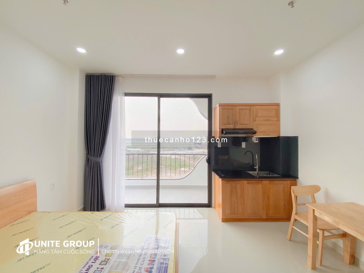 Căn hộ studio ban công view sân bay cách âm tốt Hoàng Văn Thụ gần Ga T3, Pico Plaza, Etown Tân Bình - Ảnh 1