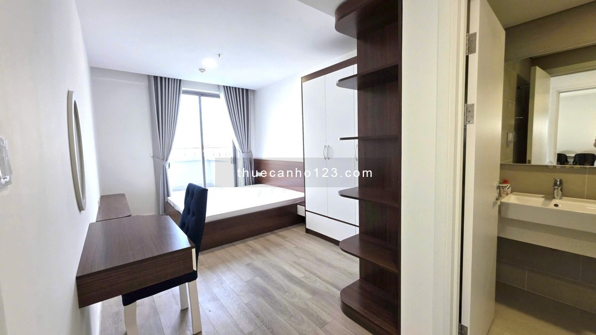 Cho thuê căn hộ Urban Green 2pn sân vườn 140m², full nội thất - Ảnh 2