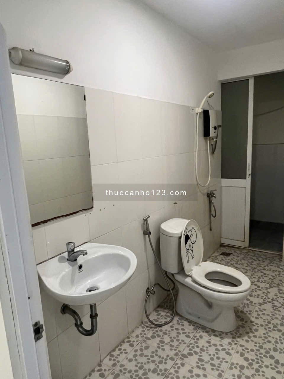 Chung cư Thái An 4, Nguyễn Văn Quá, Q12: 50m2, 1p ngủ, full NT, 6tr5 - Ảnh 3