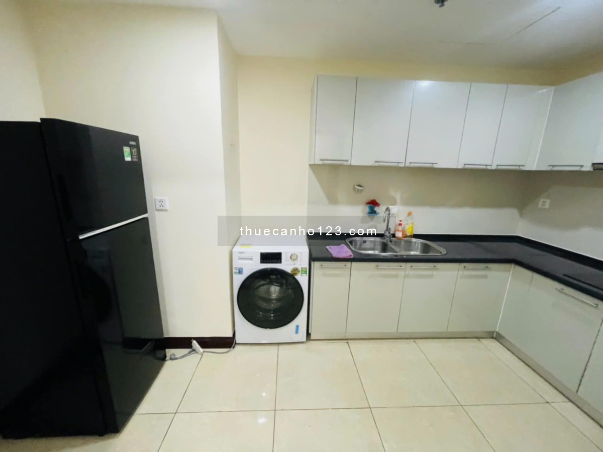 Cho thuê căn hộ R3 Royal City 2PN2WC, 109m2, full nội thất, tầng đẹp thoáng - Ảnh 3