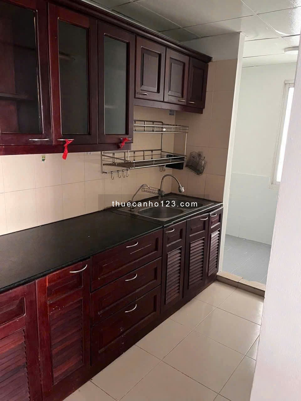 Chung cư Saigonres, Nguyễn Xí, BT: 90m2, NTCB, 2p ngủ. 13triệu - Ảnh 6