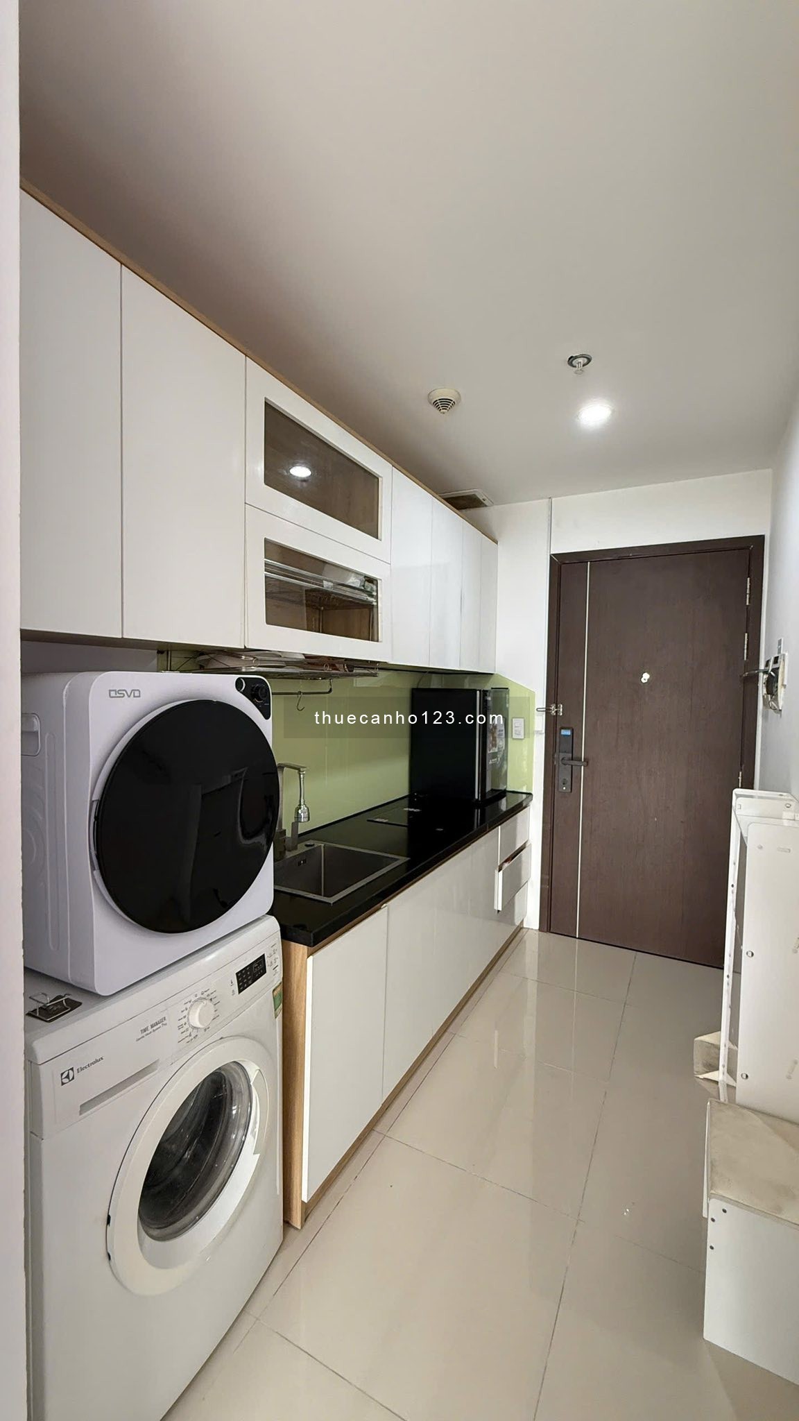 Cho thuê officetel 43m² Sunrise City North – Quận 7, đang trống dọn vào ngay - Ảnh 2