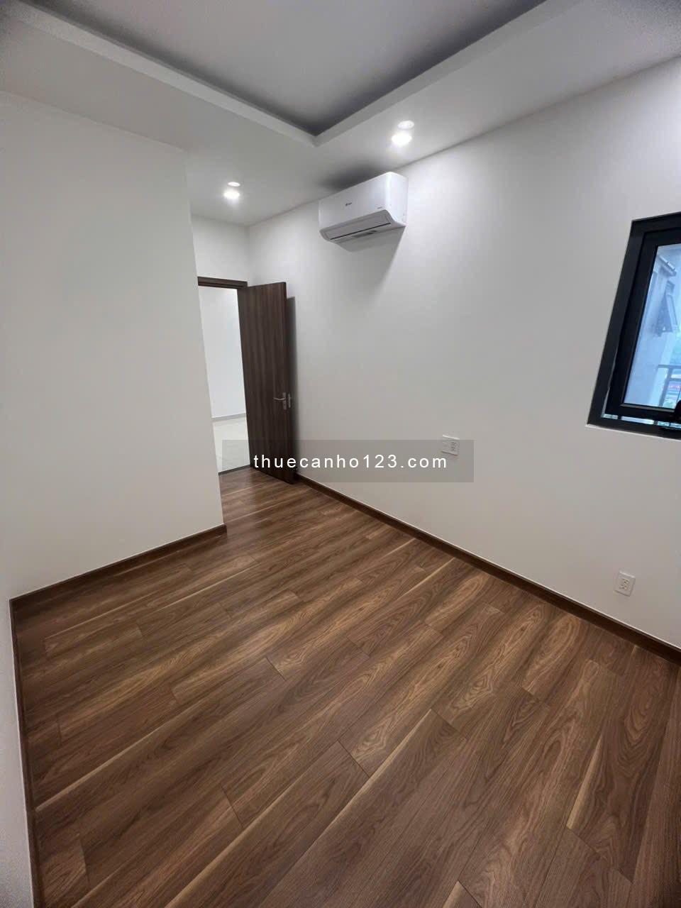 Cho thuê căn 2PN 2WC tầng đẹp view sông thoáng mát tại Q7 Saigon Riverside - Ảnh 3