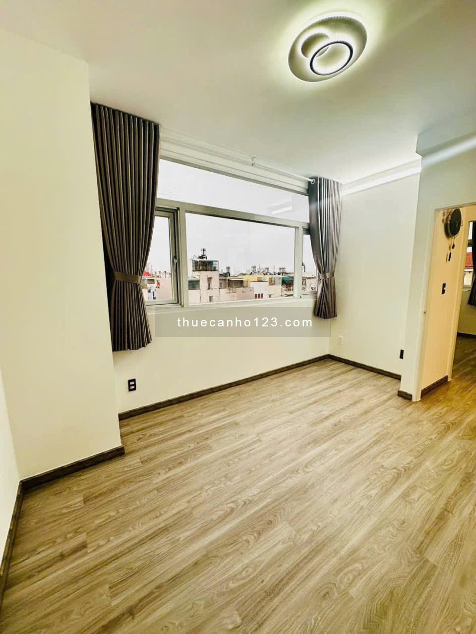 Chung cư Thuỷ Lợi 4, Nguyễn Xí, BT: 2p ngủ, nhà sạch, 90m2, 13tr/th - Ảnh 3