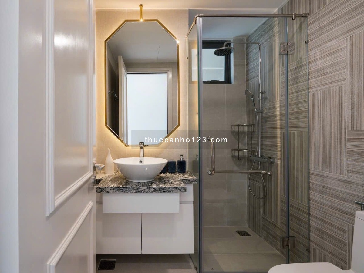 Cho thuê căn hộ 2PN GoldView – Bến Vân Đồn, quận 4 - Ảnh 4