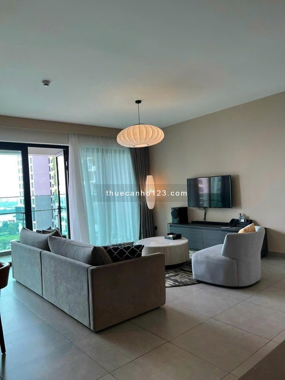 Feliz en Vista | cho thuê căn hộ 4PN + 1 studio - Ảnh 1