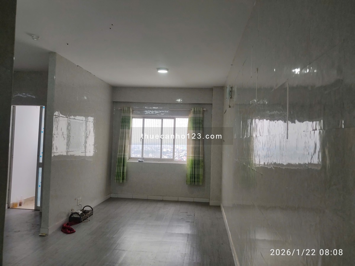 Cho thuê căn hộ 3PN 70m2 giá 5tr, căn góc, tầng áp mái có mái che thoáng mát gần chợ đầu mối hóc môn - Ảnh 3
