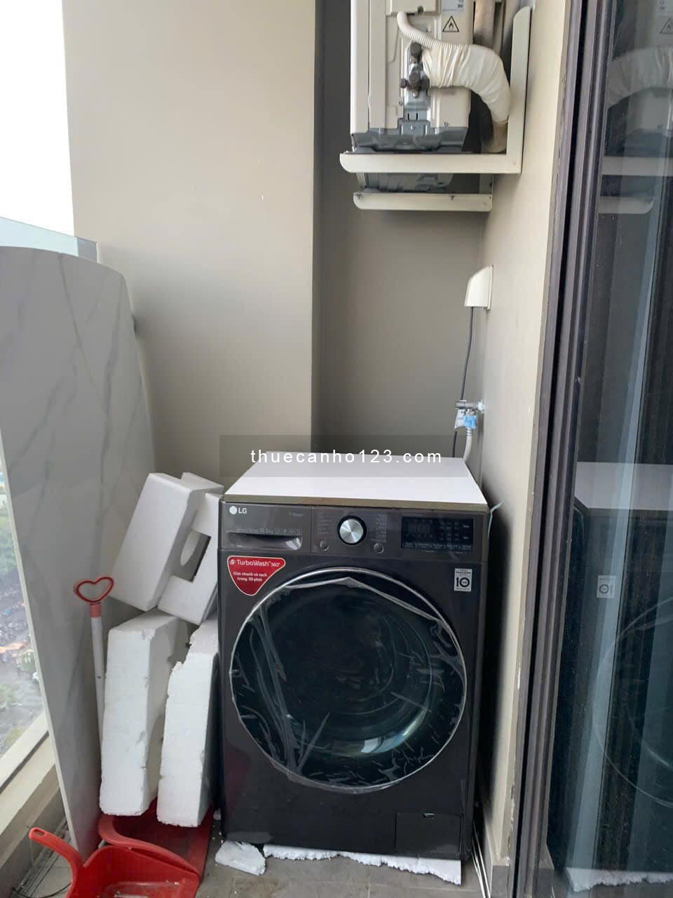Cho thuê căn hộ 2PN-1WC-58m2 chung cư Park Legend giá 16,5tr/th cho khách ở liền. LH 0932192028-Mai - Ảnh 4
