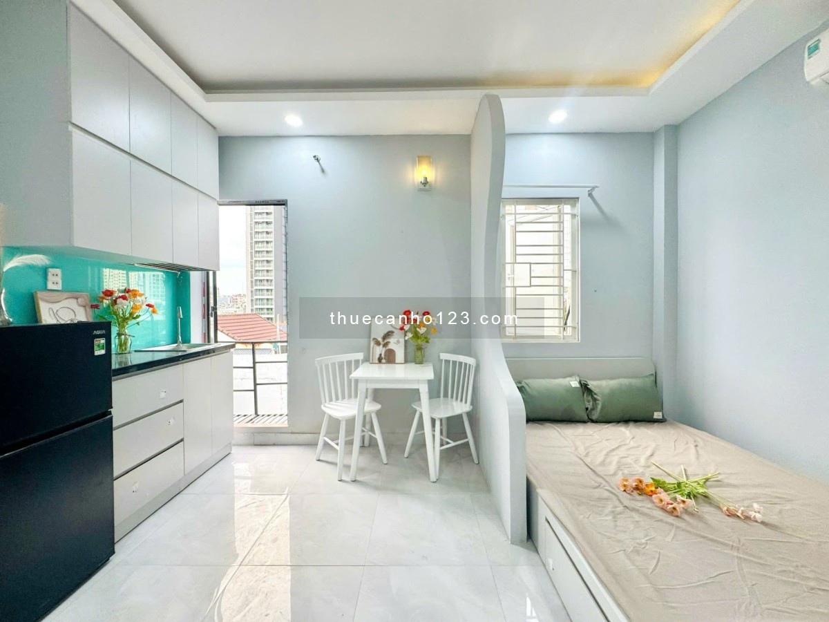 Căn hộ cho thuê giá tốt trung tâm quận 1 - đường Nguyễn Văn Cừ full tiện nghi - ngay ĐH Khoa học TN - Ảnh 1