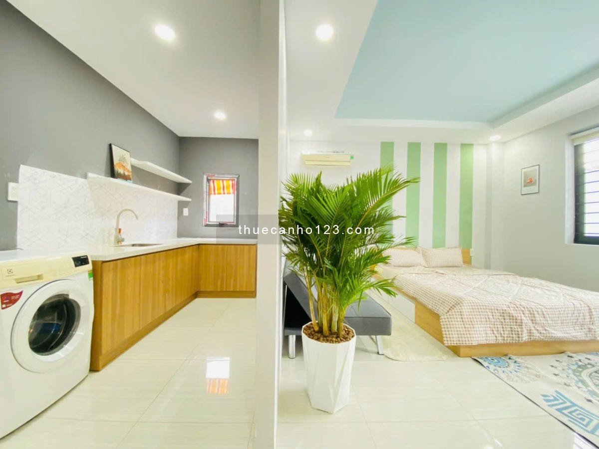 Cho Thuê Căn Hộ Quận 1 Có Ban Công Full Nội Thất Thoáng - Ảnh 2