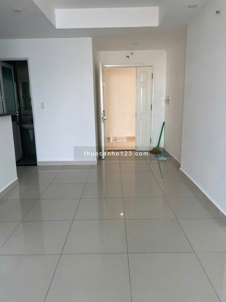 Chung Cư D5 ( 24AB), Phường 25,Bình Thạnh căn 2p ngủ 90m2, giá 13tr - Ảnh 6