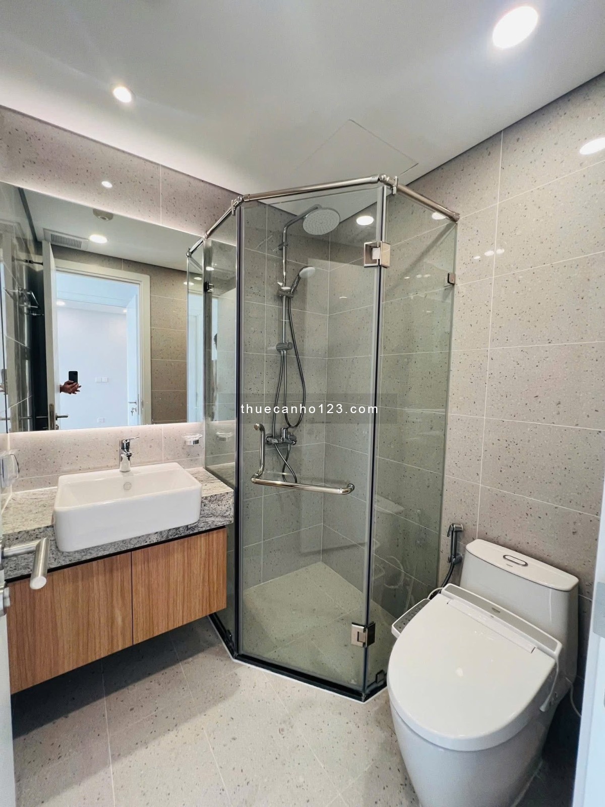 The Ninety Complex cho thuê căn 2PN – 2WC, 70m², 15tr/tháng (có rèm) - Ảnh 4