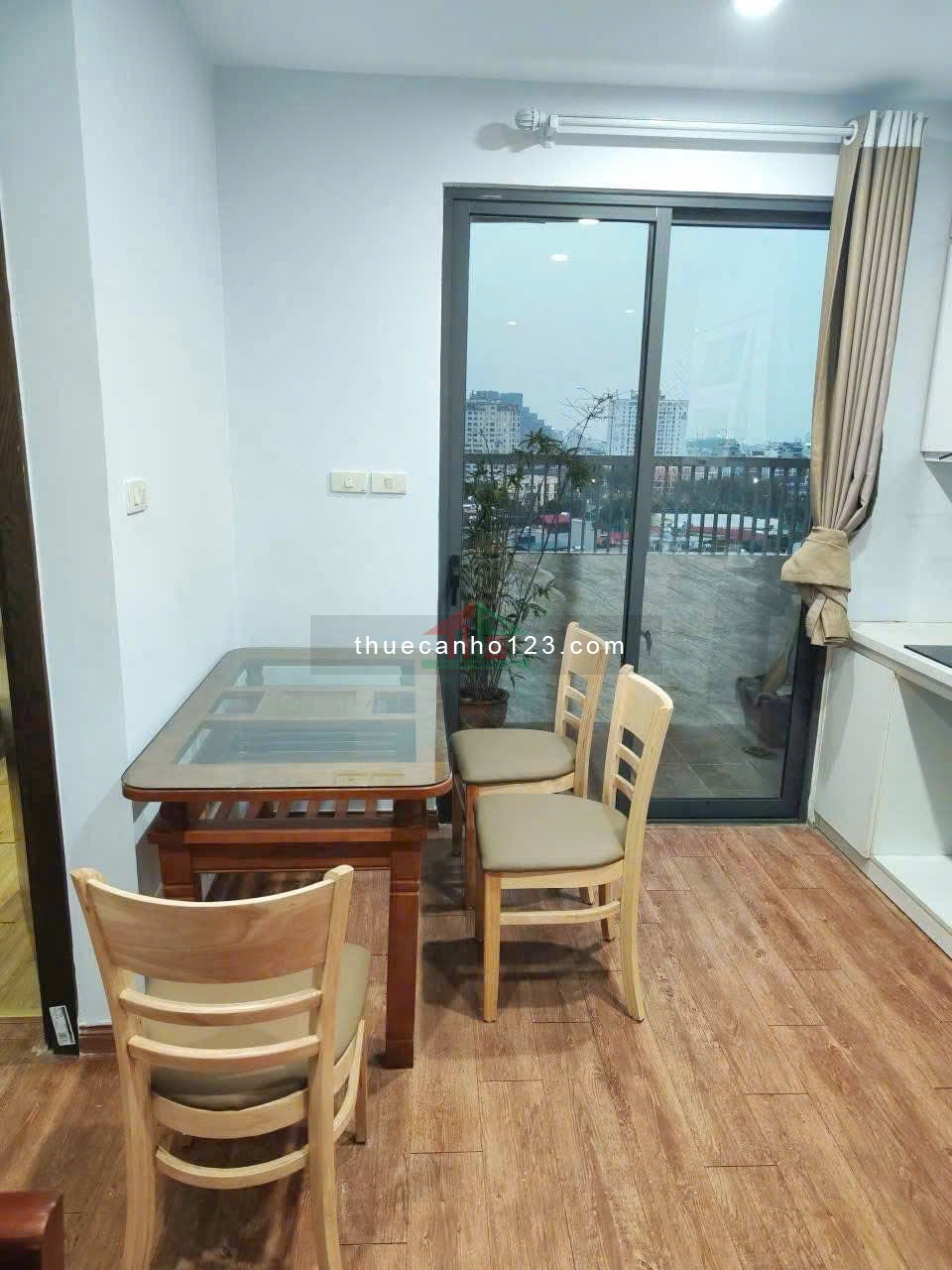 Cho thuê Căn hộ View Hồ Tây 70m2 Full nội thất sịn, tòa N04A Ngoại Giao Đoàn, Tây Hồ - Ảnh 3