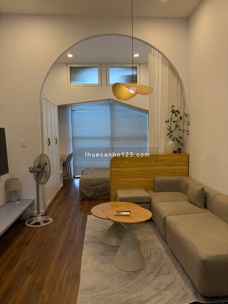 Cho thuê độc quyền căn Officetel The Sun Avenue – Quận 2 - Ảnh 1