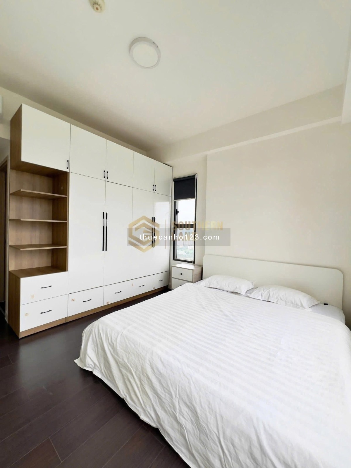Hot – Cho thuê căn hộ The Sun Avenue, bàn gao full nội thất, trống sẵn vào ở ngay - Ảnh 2