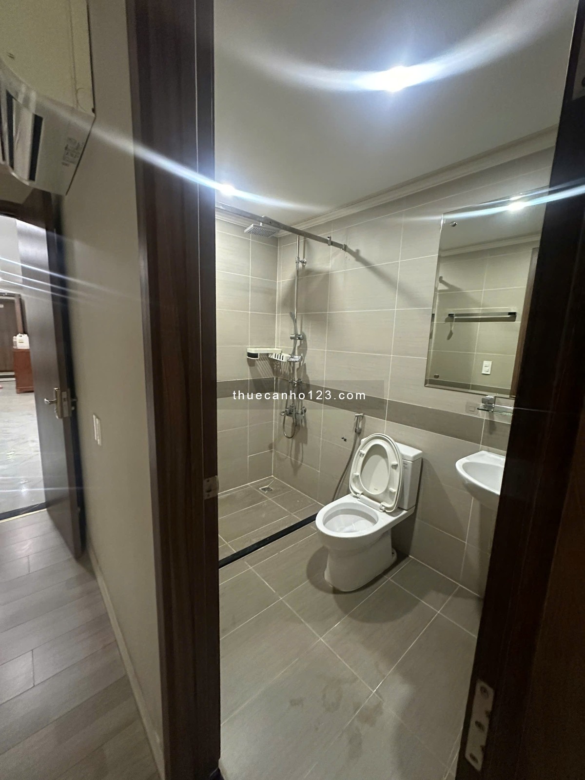 Cho thuê CH 2PN,2WC,81m2, tầng cao, view thoáng mát, 12,5tr/tháng( full nt), 0903603097 - Ảnh 2