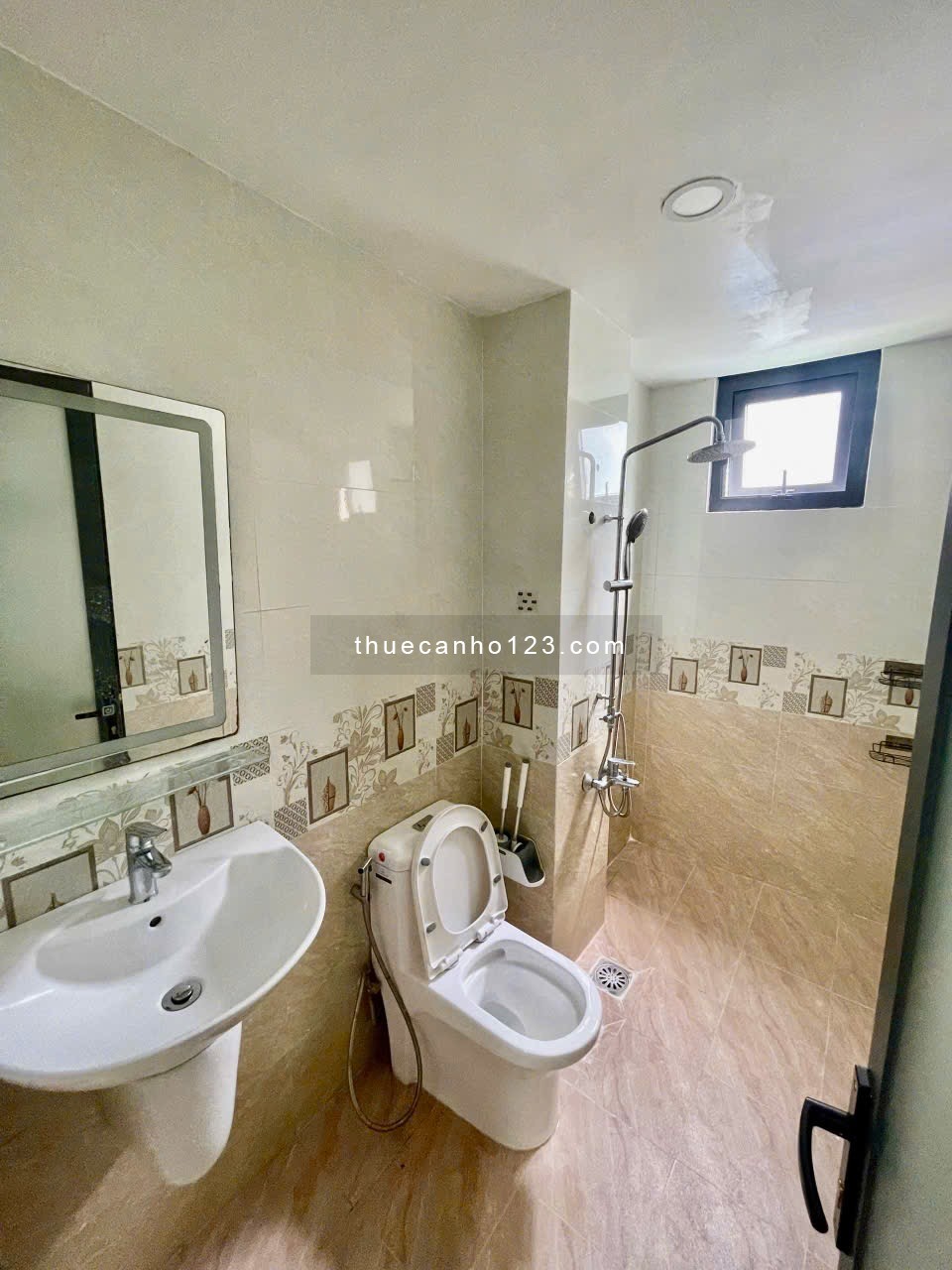 Siêu Phẩm Phòng 37m2 Full Nội Thất mới 100%, Cửa Sổ Lớn Ngay Tại Hồ Văn Huê, tiện đi Q1, Q3, sân bay - Ảnh 8
