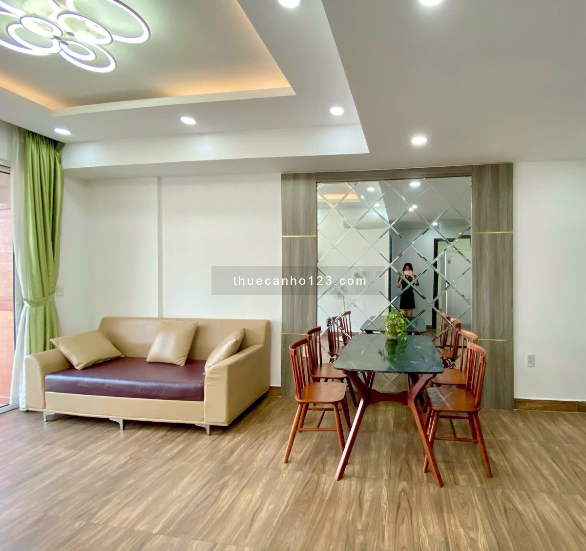 Chung cư The Botanica cho thuê căn 2PN2WC, Full nội thất, nhà đẹp, giá 17tr/tháng - Ảnh 2