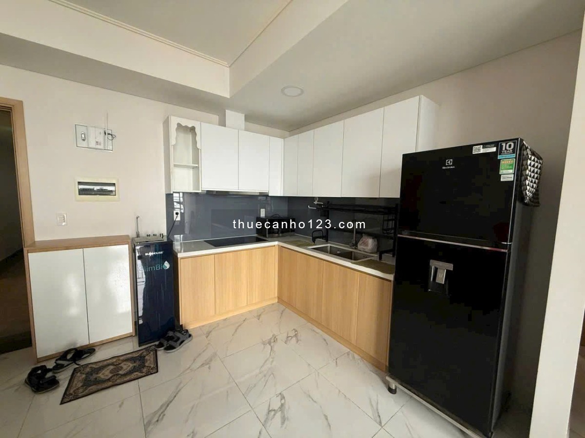 Chung cư 10A Trần Nhật Duật, Tân Định, Quận 1: 61m2, 2p ngủ, NT, 11tr5 - Ảnh 1