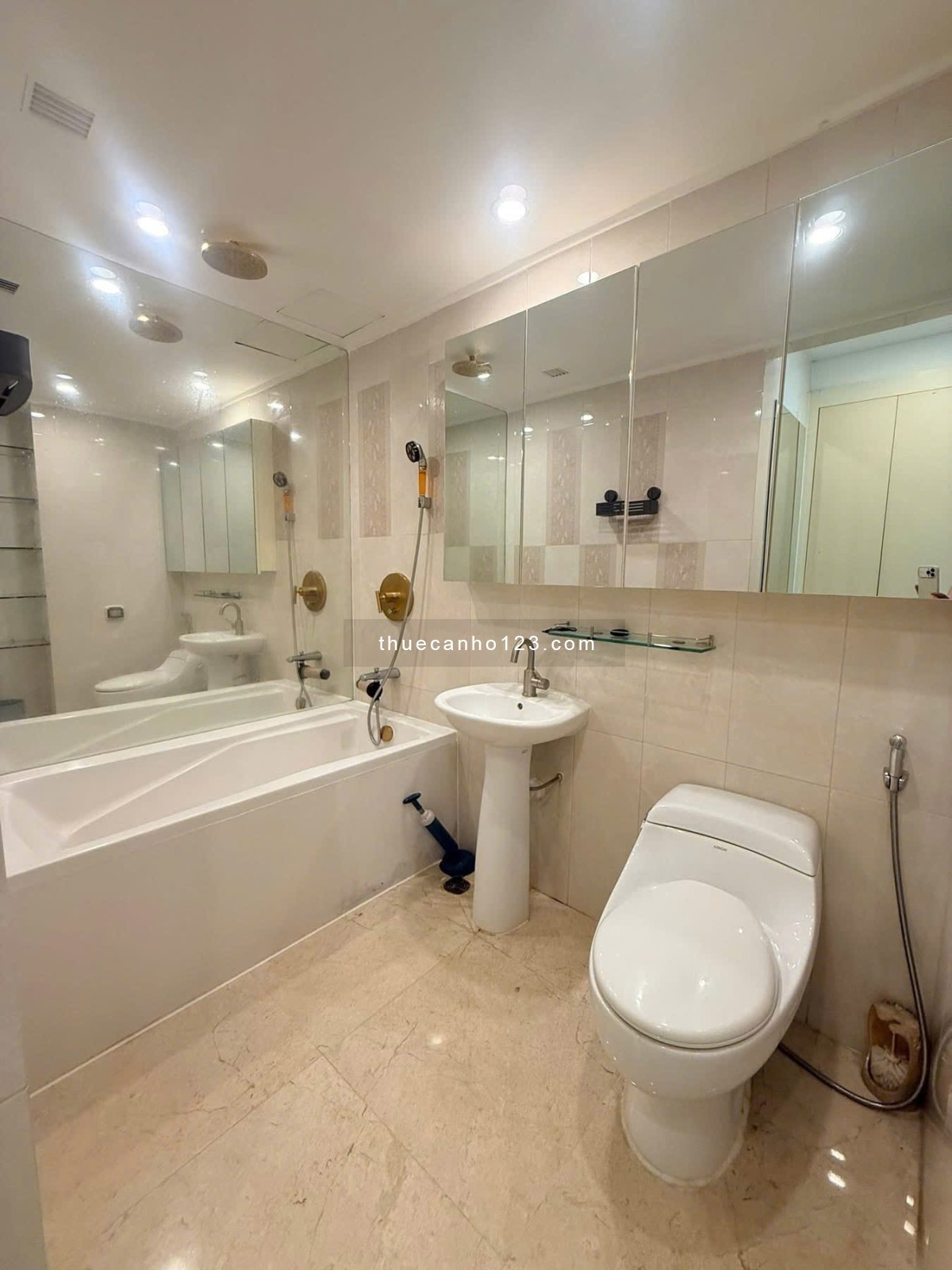 Cho thuê căn hộ The Manor, 2 phòng ngủ, lầu cao view đẹp, nội thất cao cấp giá 22 triệu/tháng - Ảnh 5