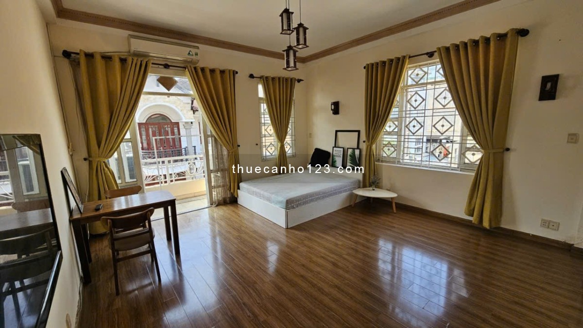 Căn hộ studio ban công tách bếp rộng 40m2 Bàu Cát gần sân bay Tân Sơn Nhất, Hoàng Hoa Thám, Tân Bình - Ảnh 1