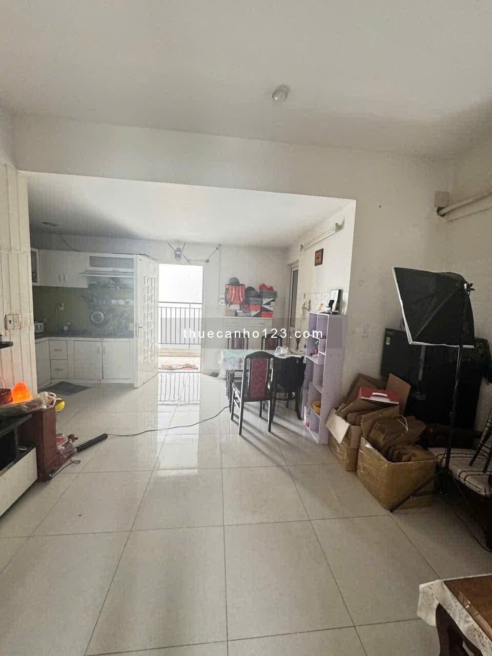 Chung cư LaKai(thang bộ), Nguyễn Tri Phương, Q5: 75m2, 2PN, NT 9tr/th, Nhà sạch - Ảnh 1
