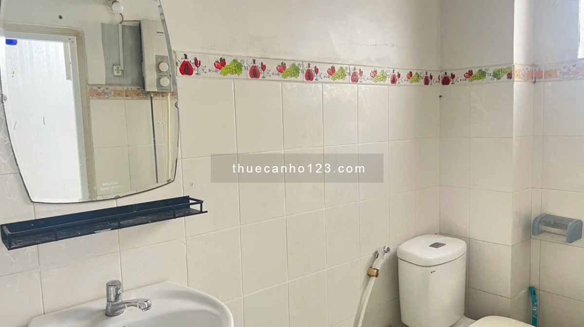 Chung cư 590, CMT8 chỉ 9,5tr căn 2p có nội thất, căn góc lầu 1, (thang bộ) - Ảnh 4