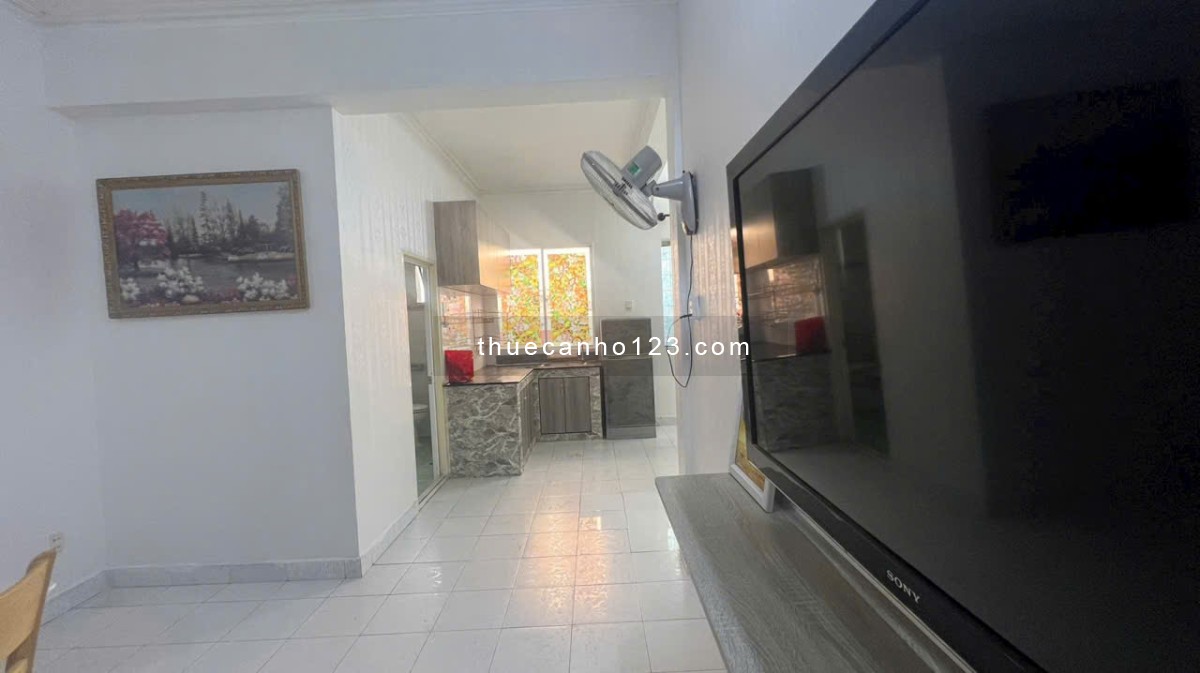 Chung cư 590, CMT8 chỉ 9,5tr căn 2p có nội thất, căn góc lầu 1, (thang bộ) - Ảnh 5