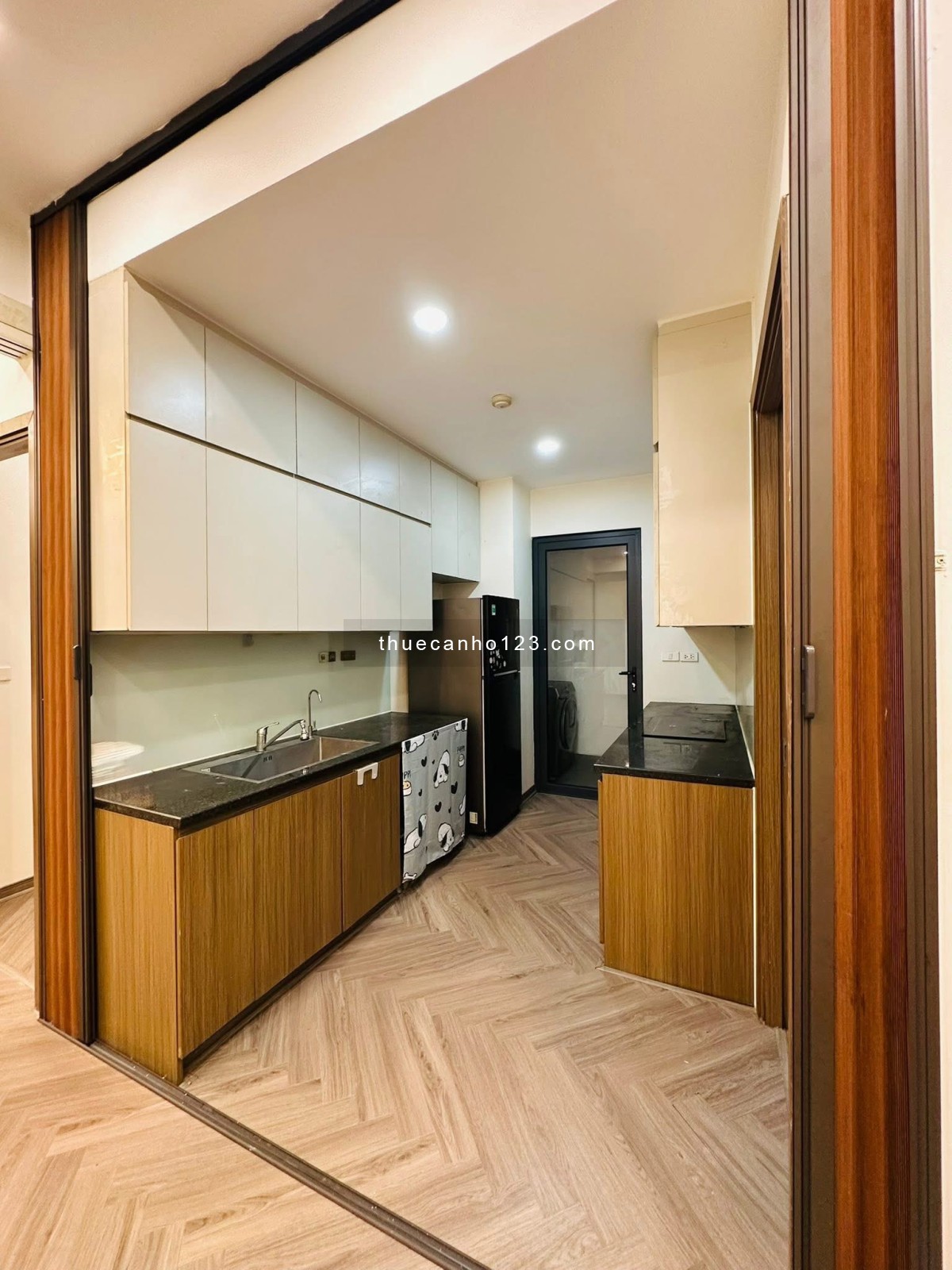 Cho thuê căn 2 ngủ mới full đồ 90m2 - Ảnh 3