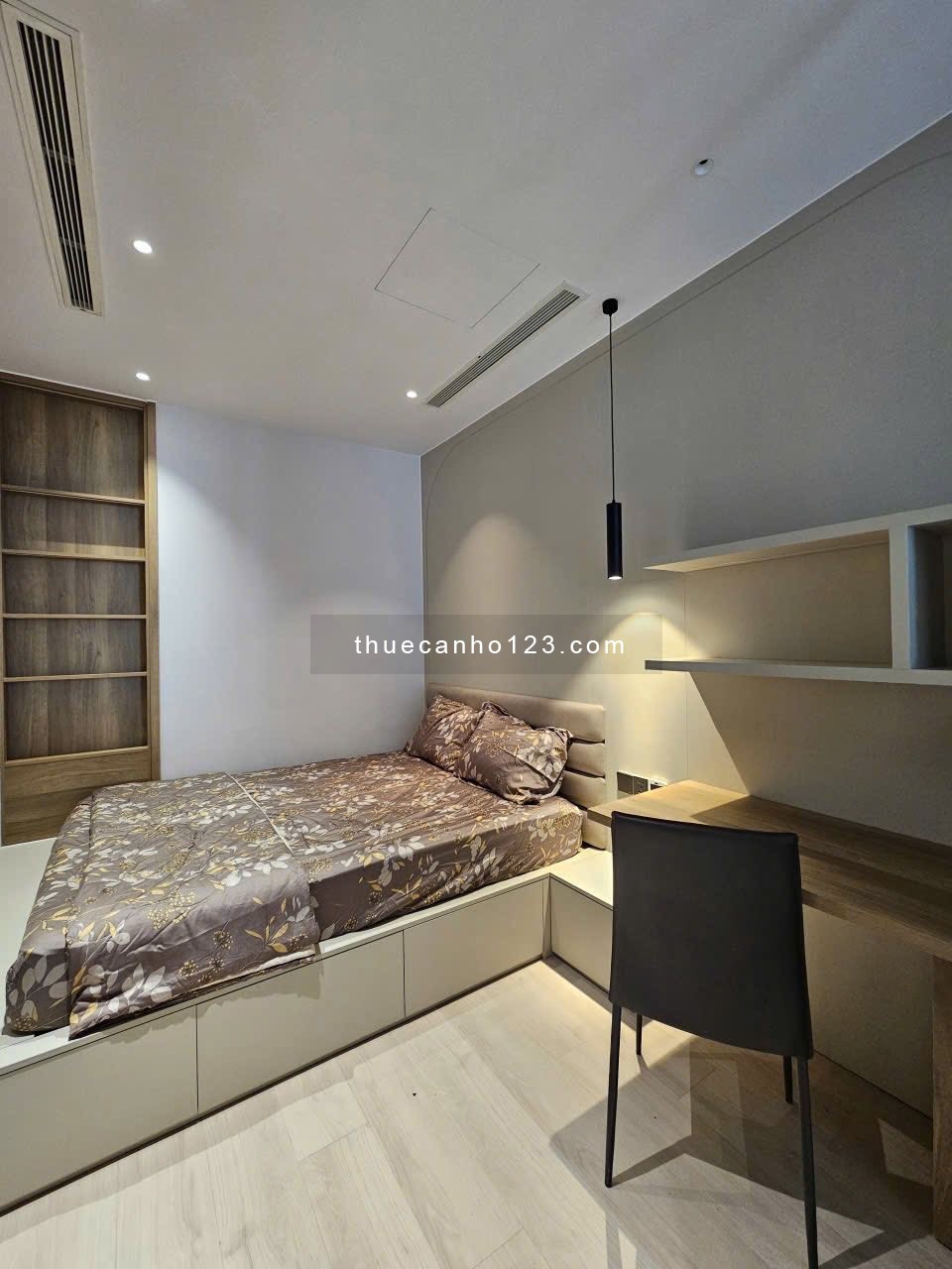 Căn Hộ 2 Phòng Ngủ Cho Thuê, Full Tiện Nghi – Giá Thuê 1600 Net/Tháng - Ảnh 3