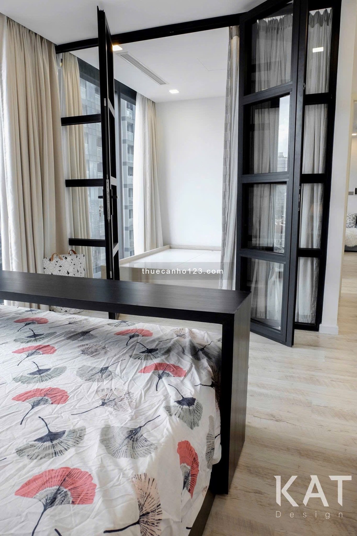 Cho thuê 2PN sang trọng – Vinhomes Golden River Ba Son, trung tâm Quận 1 - Ảnh 5