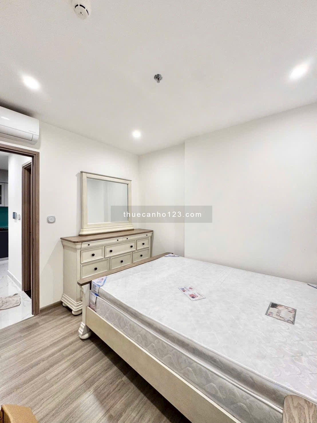 Phân khu Tropical - Vinhomes Grand Park – 2PN Full Xịn Chỉ 8,5 Triệu - Ảnh 4