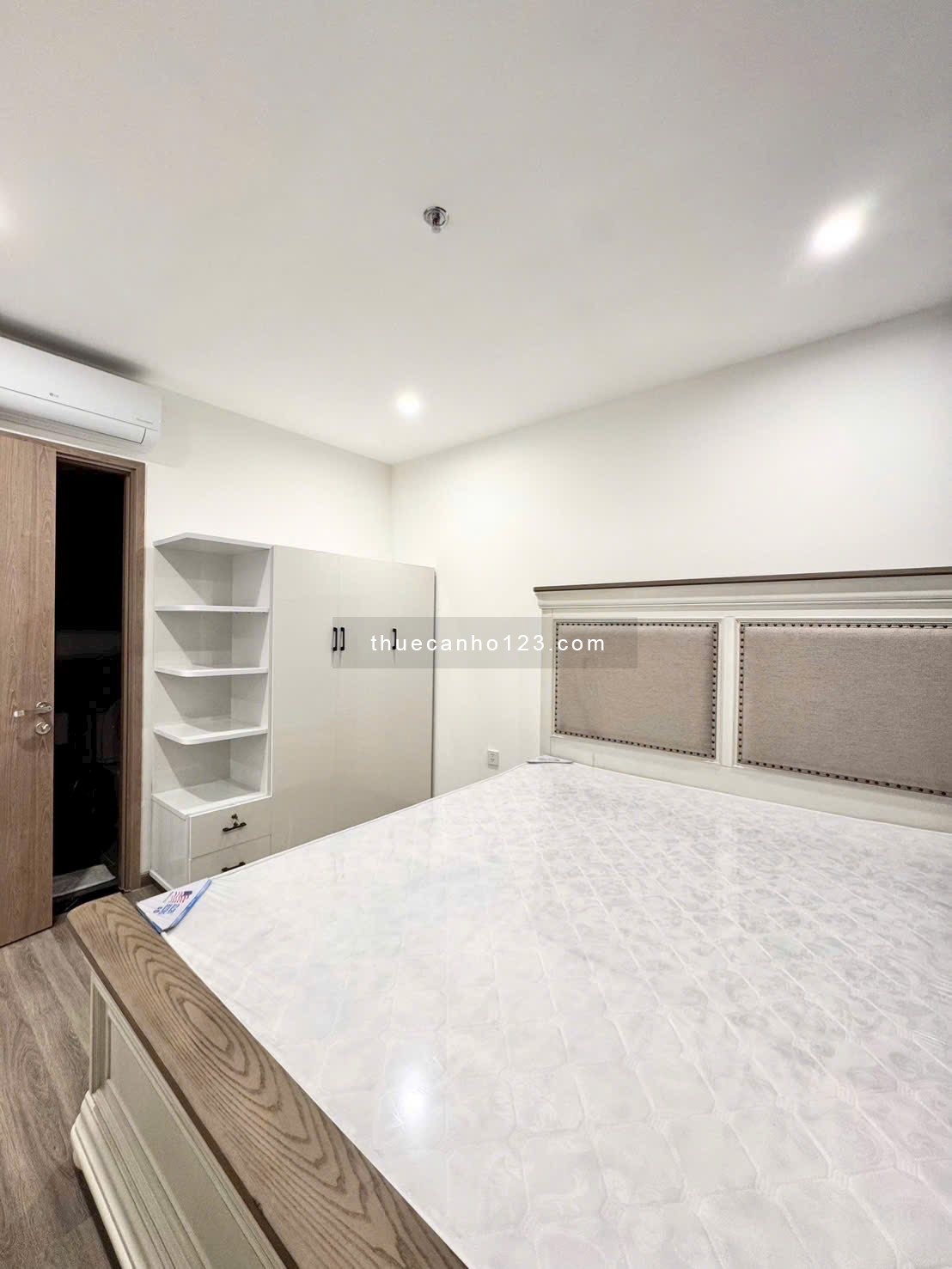 Phân khu Tropical - Vinhomes Grand Park – 2PN Full Xịn Chỉ 8,5 Triệu - Ảnh 2
