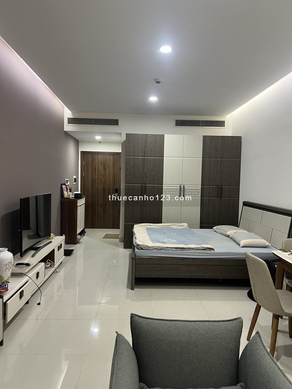 Cho Thuê Căn Officetel 35m Giá 15tr Full Nội Thất Tại Golden King Số 15 Nguyễn Lương Bằng P. Tân Mỹ - Ảnh 2