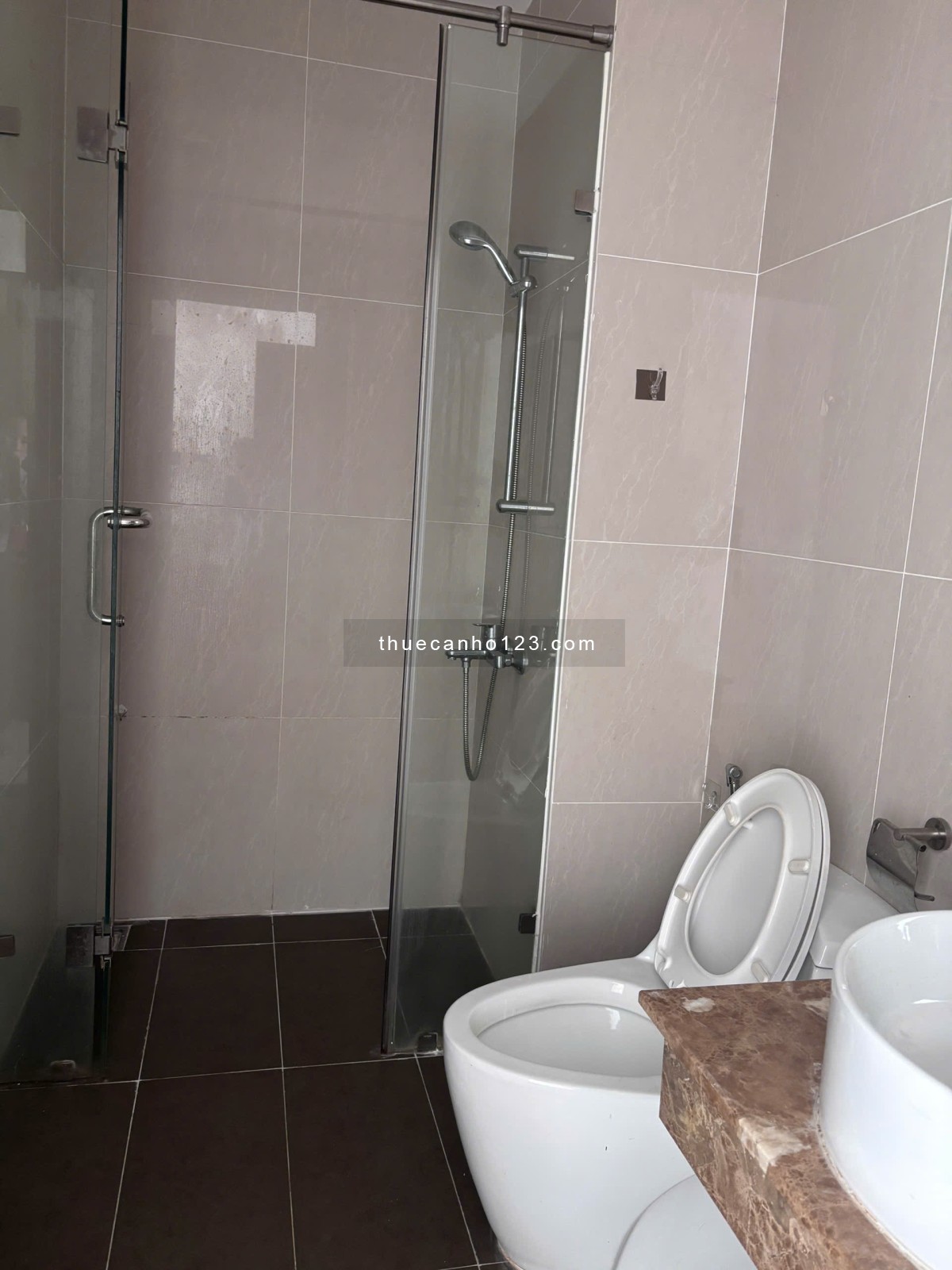 Cho Thuê Căn Officetel 35m Giá 12tr Tại Golden King Số 15 Nguyễn Lương Bằng P. Tân Mỹ - Ảnh 5
