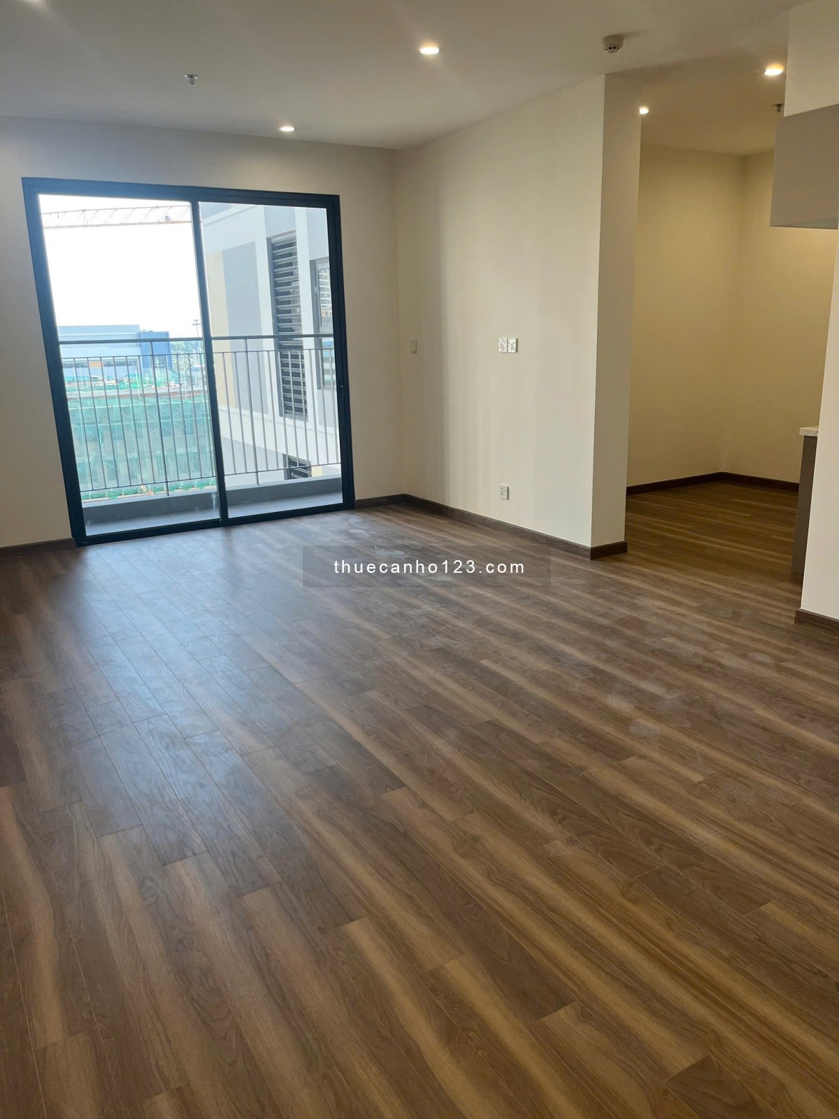 Giảm giá studio Zr2 – Căn to 41m², vào ở ngay - Ảnh 1