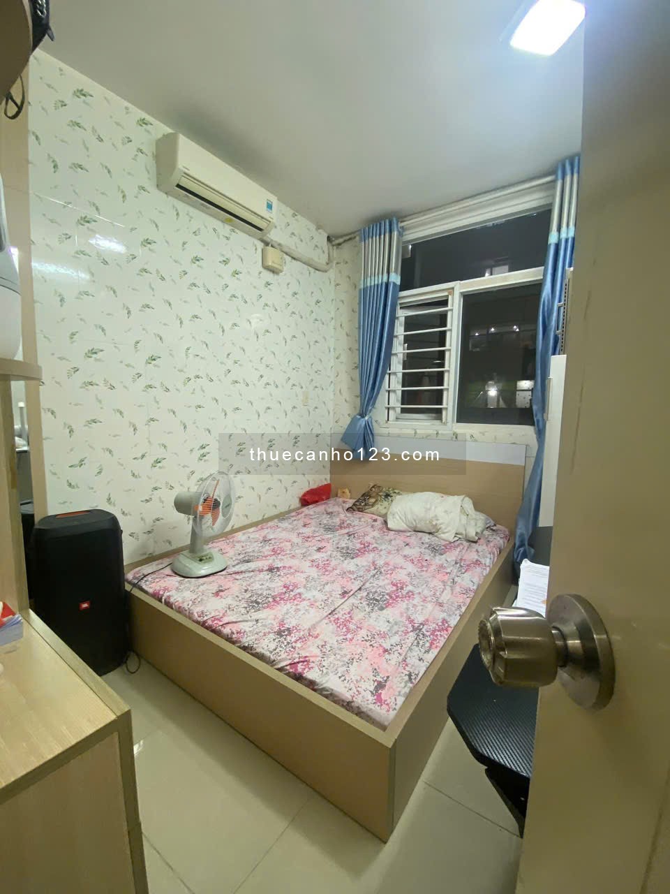 Chung cư 10A Trần Nhật Duât, Q1: 2p ngủ, full NT, 74m2, 12tr/th, Nhà mới - Ảnh 2
