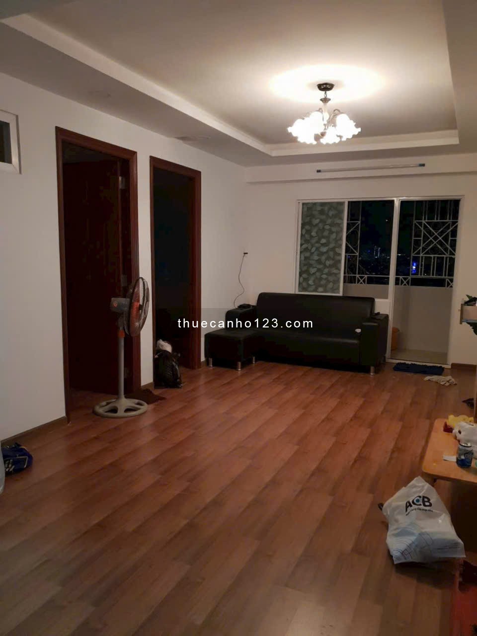 C/c Miếu nổi - Vũ Huy Tấn cho thuê căn 2p ngủ, NTCB, giá 11.5tr/th - Ảnh 3