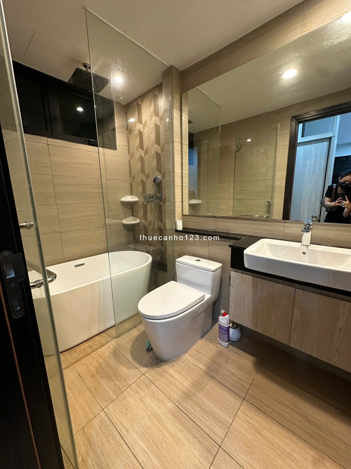 Cho thuê CC Feliz En Vista – căn hộ 2pn rộng 85m² , 26 triệu/th - Ảnh 4