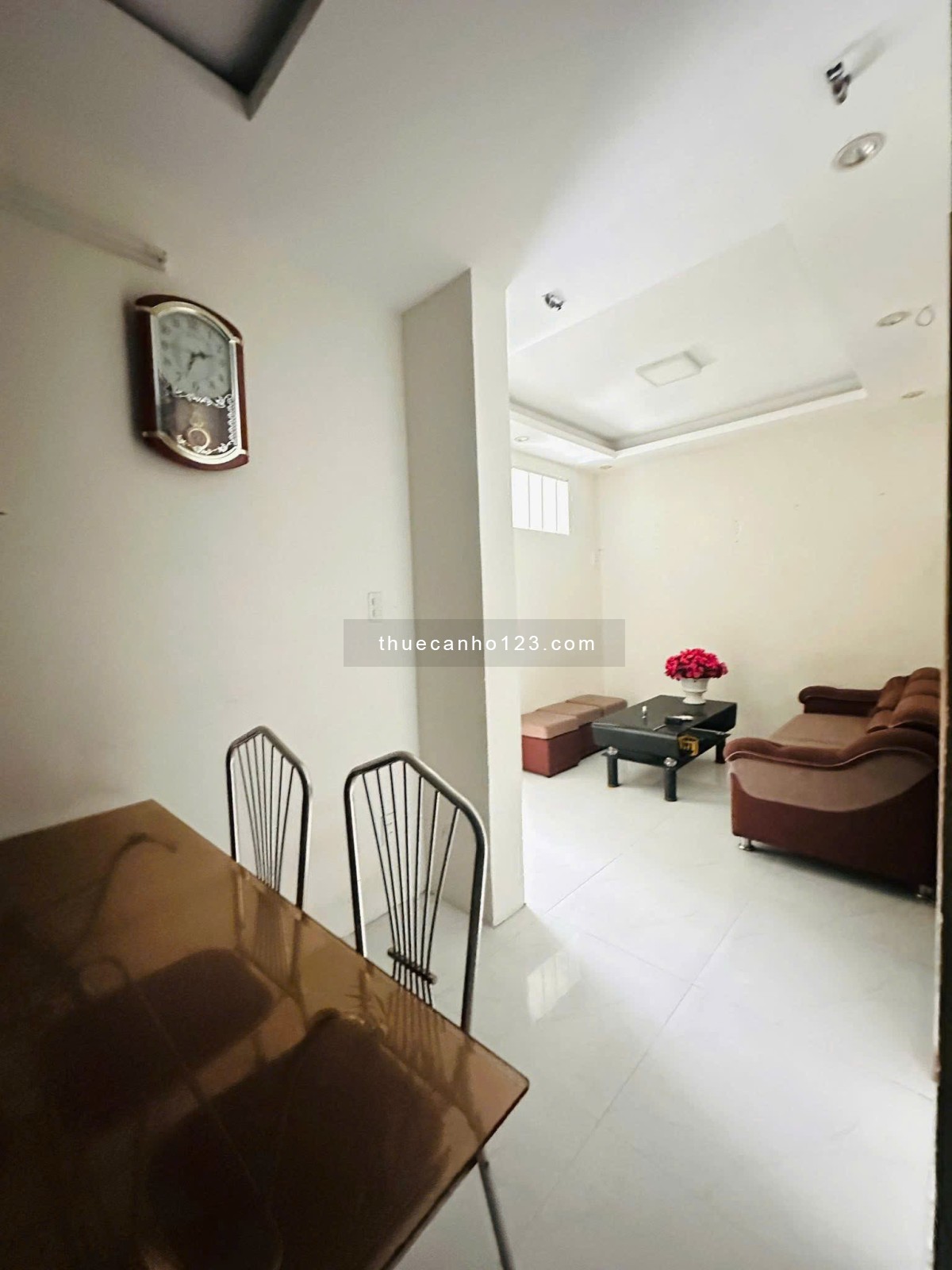 Chung cư 10A Trần Nhật Duật, Q1: 70m2, 11tr5/tháng, full NT, 2PN rộng. - Ảnh 2