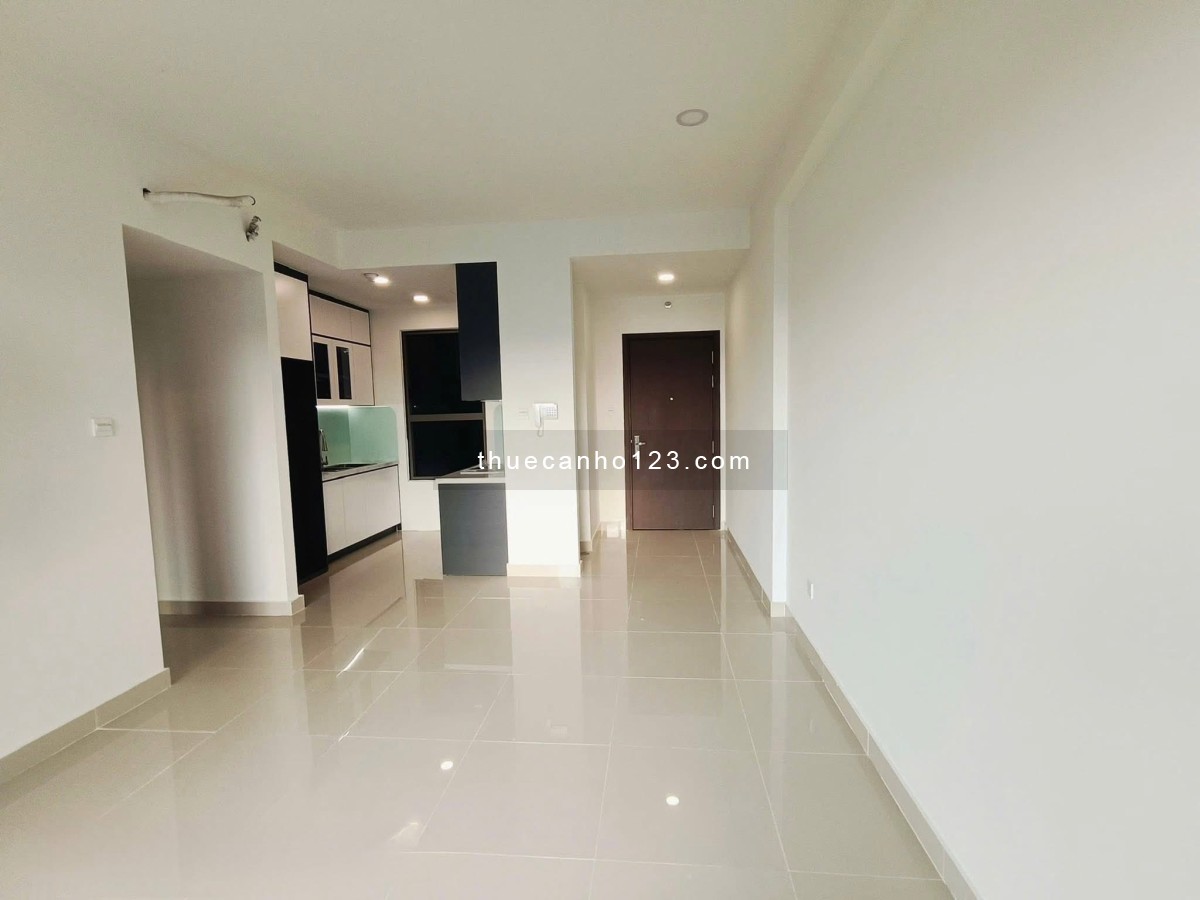Cho Thuê 3PN Nội Thất Cơ Bản - The Sun Avenue - Ảnh 4