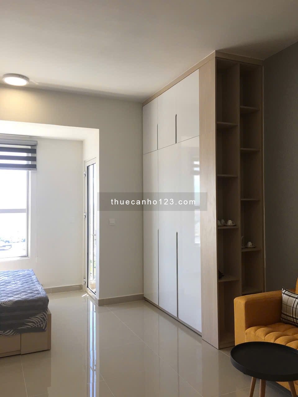 Cho thuê căn hộ studio đủ nội thất, 38m2 tại Sunrise City View Quận 7 - Ảnh 2